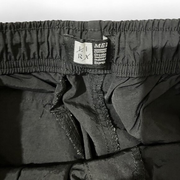Lirx shorts size medium run longer - Picture 2 of 3